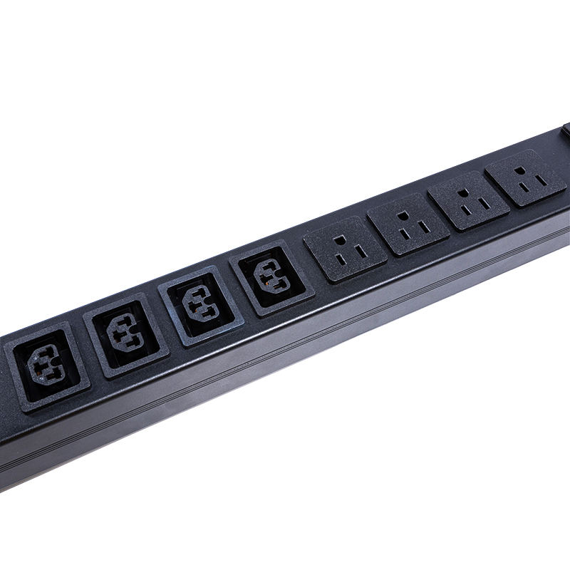 16 udtag IEC C13 C19 & US Sockets 1,5U flydende magnetisk afbryder Vertikal TCP/IP smart Rack PDU