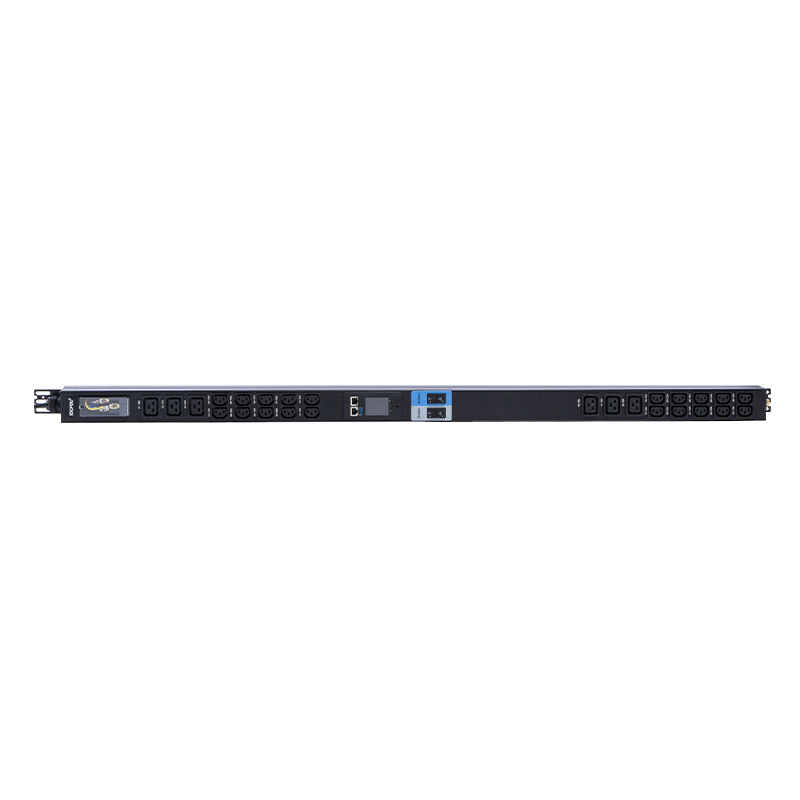 TCP/IP Intelligent Rack PDU 26 udtag IEC C13 /C19 1,5U flydende magnetisk kredsløbsafbryder Lodret